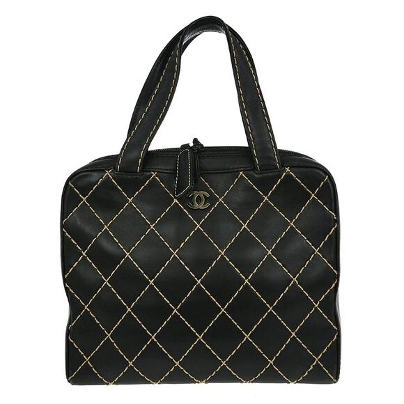 Chanel Handbags - Chanel Surpique Zip Around Satchel Quilted Leather Black Leather Handbag